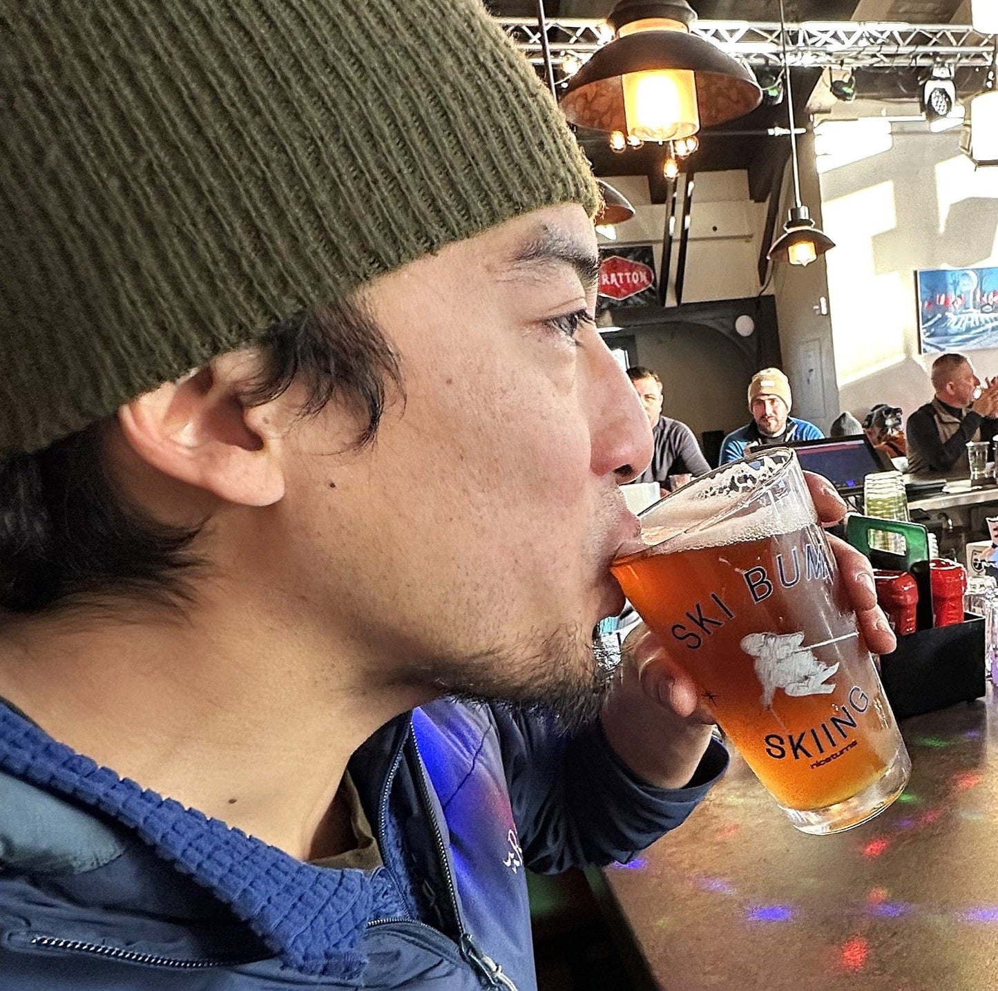 the Billy 16oz Pint Glass