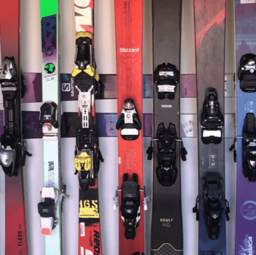 Totti Button Ski Hangers